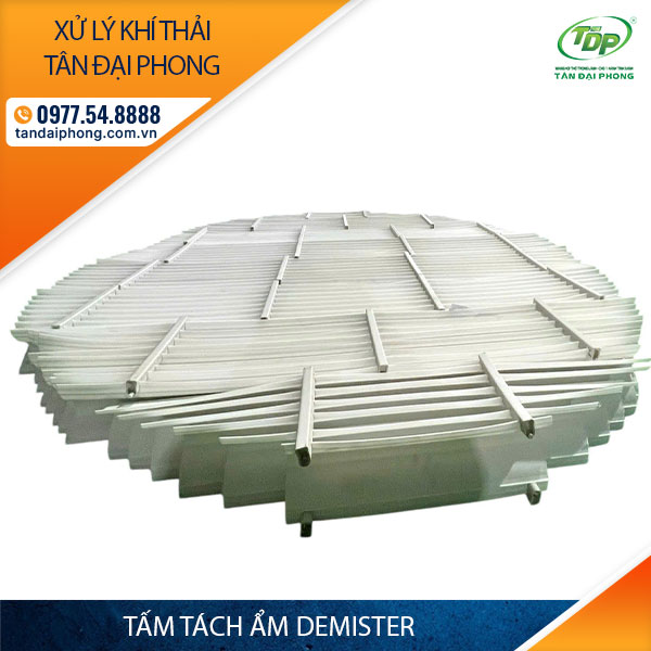 <em><span style="color: #00a859;">Tấm tách ẩm Demister tại Hà Nội </span></em>