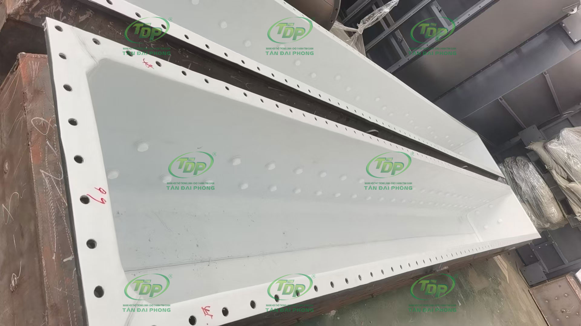 Bồn Chứa HNO3 (Axit Nitric) PTFE Lining